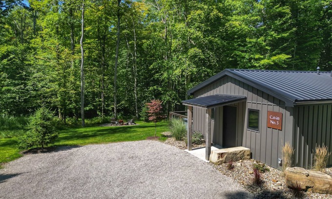 Madison Cabina | Woodside Cabins w/Hot Tub, Deck & Trails on Picturesque Wine Country Estate