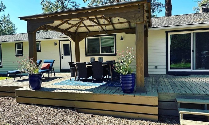 Bend Casa | Woodside Stay, Bend Oregon