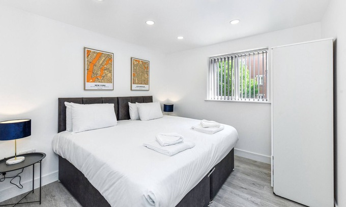Hucknall Apartamento | Woodstock House Flat 1 - Comfy 2BR in Hucknall