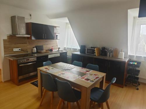Eschweiler Apartamento | Work and Stay Eschweiler 80 Qm 5 Betten 2 Schlafzimmer,Neu