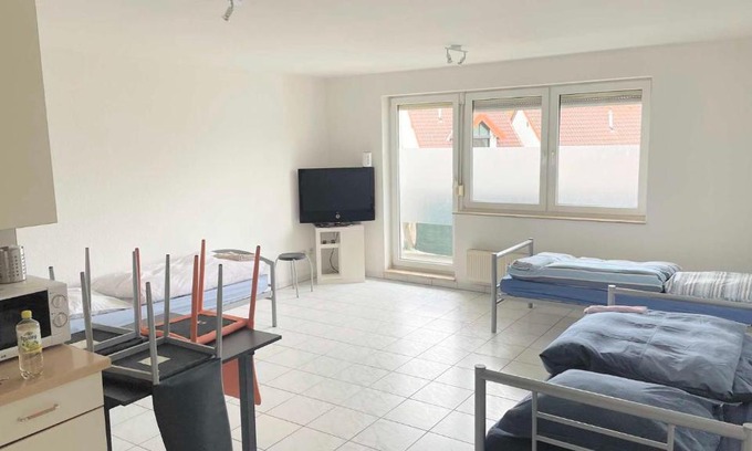 Sankt Augustin Apartamento | work & stay apartment mit WLAN & Balkon