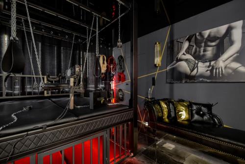 Reda Apartamento | World Of Ecstasy - Apartament BDSM