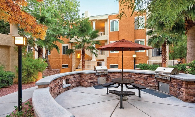 Las Vegas Complejo | Worldmark Las Vegas Tropicana 1 bedroom suite