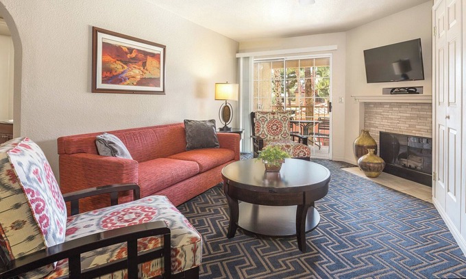 Paradise Complejo | WorldMark Spencer Street Condo