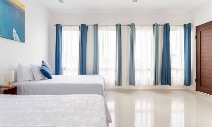 Cancun Casa | This house is a 5 bedroom(s), 3.5 bathrooms, located in Cancún, Quintana Roo.