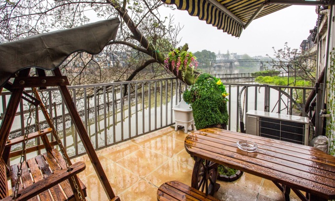 Tongxiang Casa | Wuzhen Helan Bridge Inn