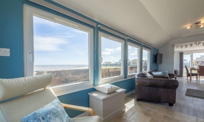 Walcott Casa | Wyndham Beach House, Walcott, Norfolk