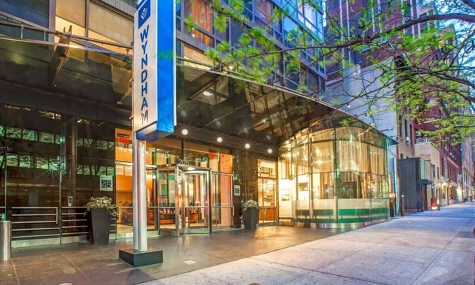 Midtown East Condominio | Wyndham Midtown 45 | 2BR/2BA King Bed Suite