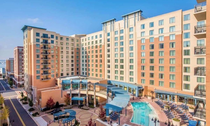 National Harbor Condominio | Wyndham National Harbor | 2BR/2BA King Bed Suite