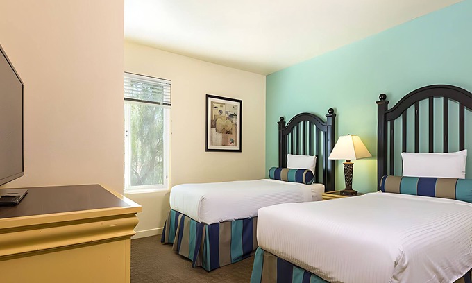Las Vegas Complejo | Wyndham Tropicana Resort 2BR – Spacious Stay w/ Pool, Spa & Near The Strip