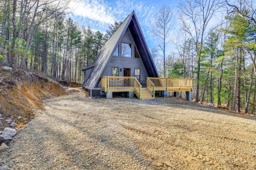 Wytheville Casa | Wytheville A-Frame Cabin with Wraparound Deck