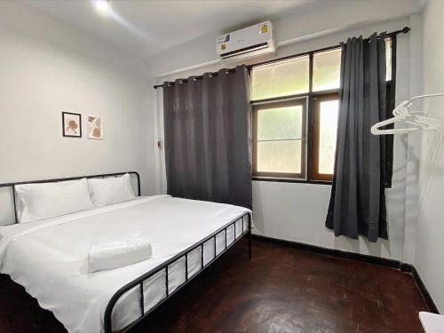 San Chao Pho Suea Apartamento | X BAO San Chao Pho Sua - ศาลเจ้าพ่อเสือ