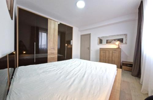 Bucuresti - Ilfov Apartamento | X rent apartment