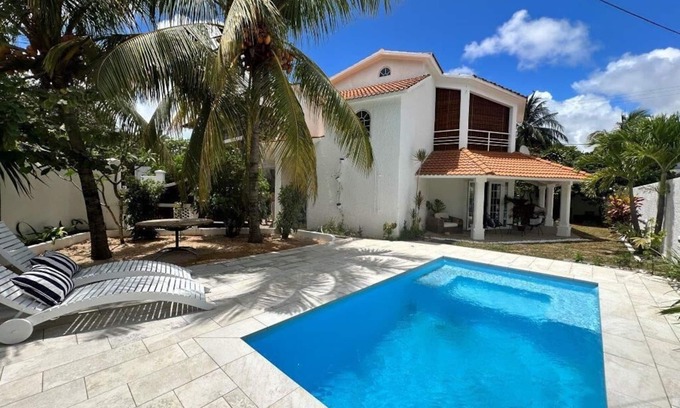 Bain Boeuf Villa | Xanadu Beach Villa 1 Min Walk To The Beach