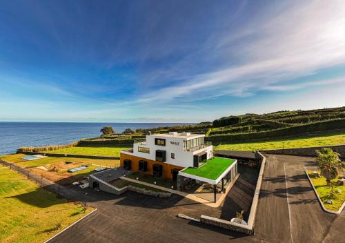 Angra do Heroismo Hotel | Xhale Azores