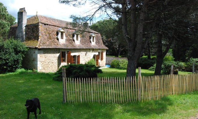 Saint-Jean-dEstissac Casa | XVII casa con piscina, 6 adultos