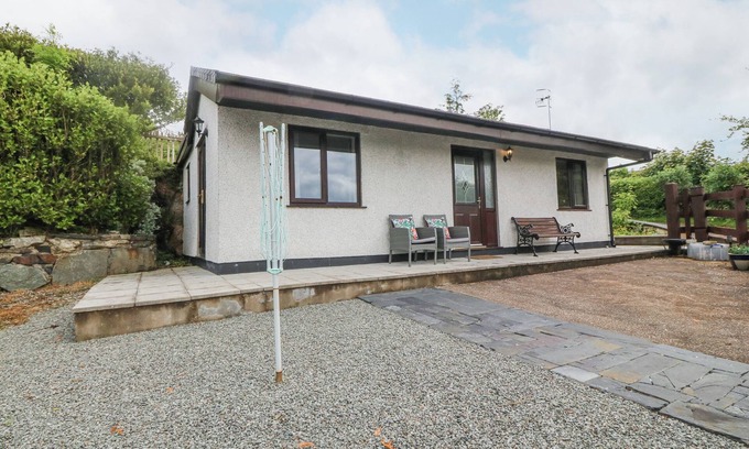 Llanrwst Casa | Y STABAL, pet friendly, with a garden in Llanrwst
