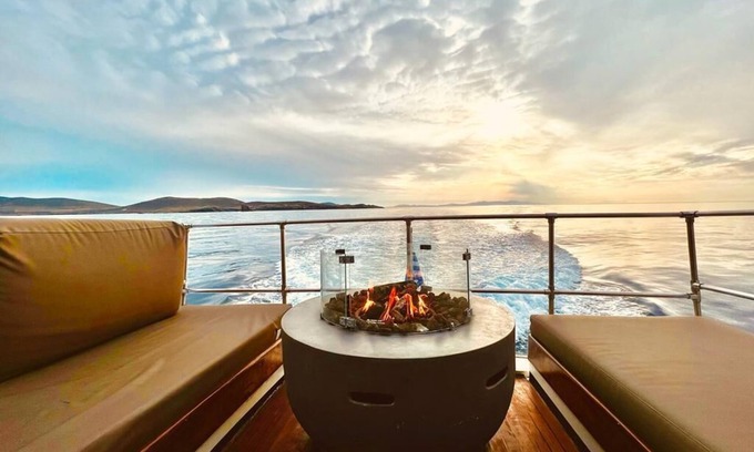 Ornos Alquiler De Eote | Yacht Maiora 70ft Renaissance Custom Made