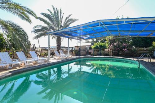 Emek Izrael Casa | YalaRent Valley view Boutique cottages with Pool