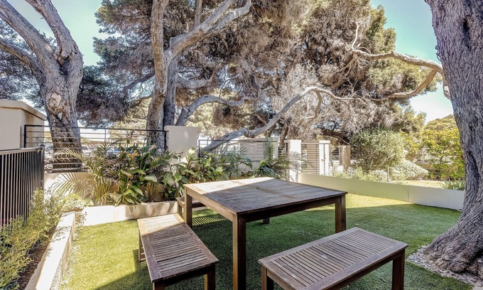 Yallingup Casa | YALLINGUP BEACH HOLIDAY HOME PERFECTLY DESIGNED TO FIT TWO FAMILIES