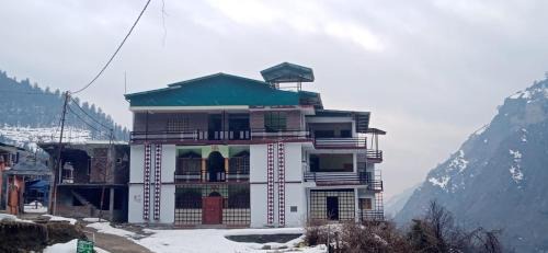 Kharsali Hotel | Yamuna Divine Inn