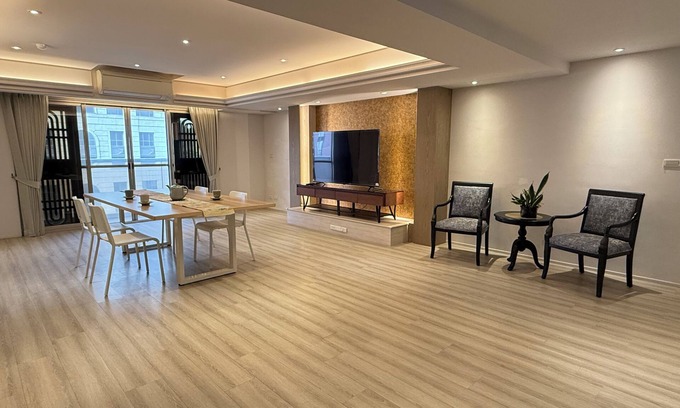 Cianjin District Apartamento | YEH’S Apartment n3-bedroom apartment in charming Kaohsiung City with WiFi, AC.