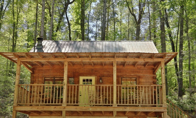 Townsend Cabina | Yellow Door Cabin: una escapada a la cabina en el corazón de Townsend