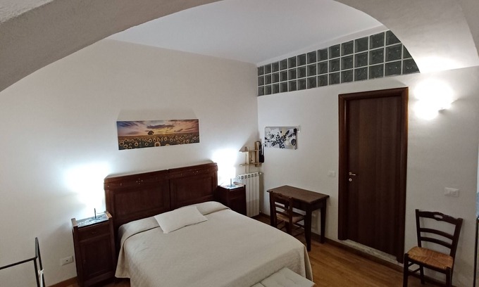 Canino Apartamento | Yellow House