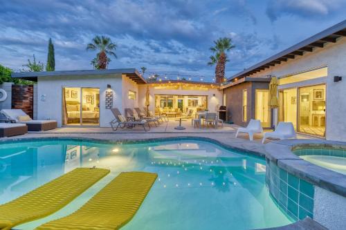 Warm Sands Casa | Yellow Palms - Your Own Private Resort