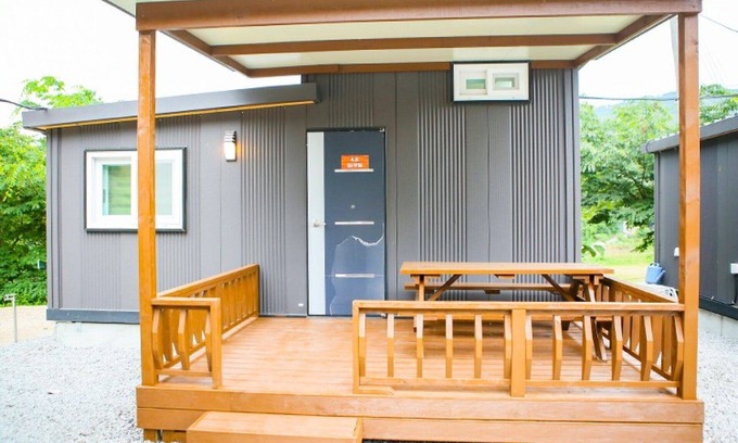 Tojungdo Casa | Yesan Deoksan Charcoal Land Pension