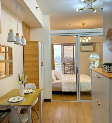 A. Bonifacio Apartamento | Yevaiah's Escape - The Celandine