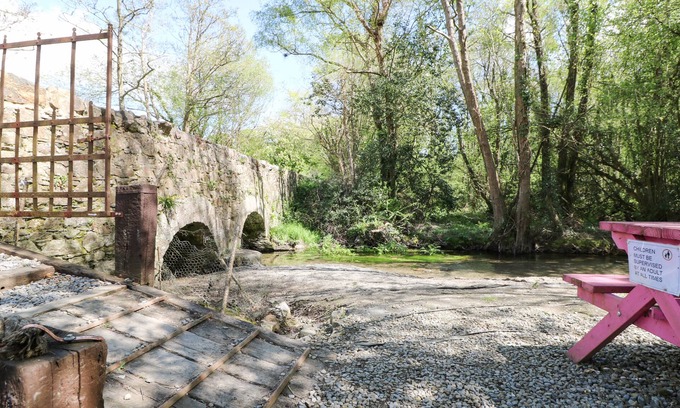 Ballindaggan Cabaña | Yew Tree House