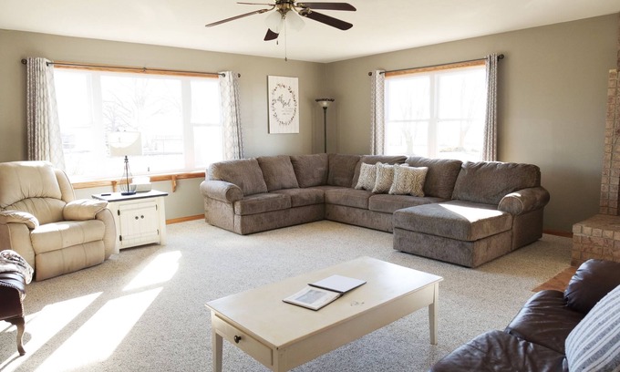 Lawrence County Casa | Yoder's Farmstead 4 BR 3 Bath