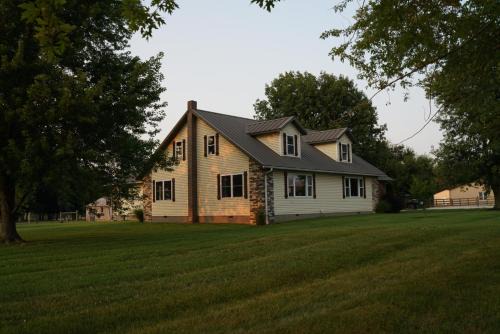 Lawrence County Casa | Yoder's Farmstead on Route 66