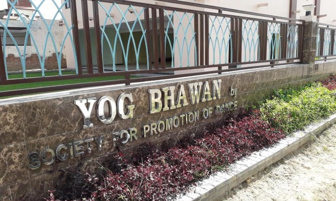 Greater Noida Apartamento | Yog Bhawan