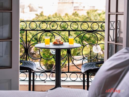 Cospicua Cama Y Desayuno | Yolanda Boutique Suites by Zzzing
