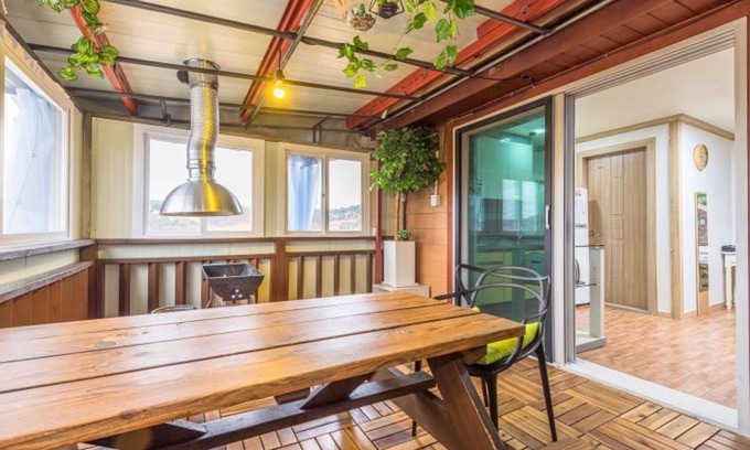 Yongin Casa | Yongin Pine House Pension