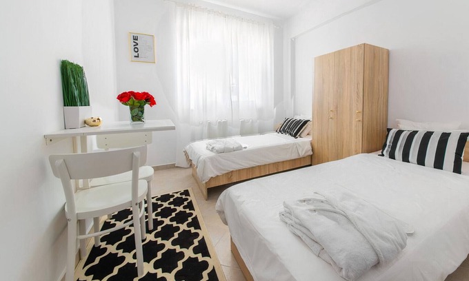 Racari Cama Y Desayuno | YOUness WELLness Clinic & Retreats