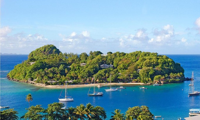 Young Island Complejo | Young Island Resort