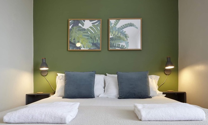 Saint Paul's Villa | Your Apartment Kenham Place
