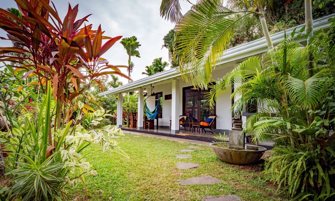 Mirissa Casa | La casa de sus sueños - Mirissa - Gran jardín tropical tranquilo - 6 minutos de la playa