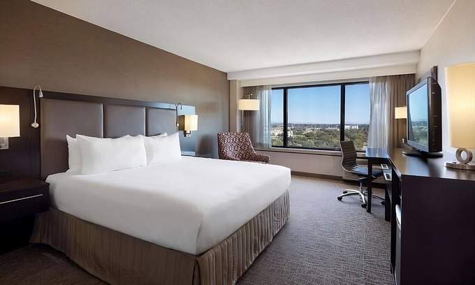 Milpitas Hotel | Your Gateway to Milpitas | Fitness Center, Pets are Allowed