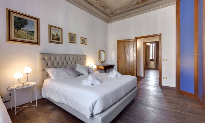 Santo Spirito Apartamento | Your home in Firenze Perfect for families and large groups!