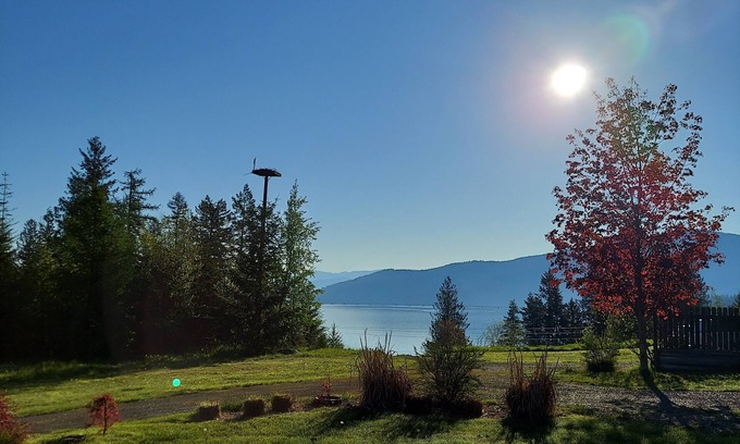 Sandpoint Cabaña | Your Lake & Mountain vacation awaits...