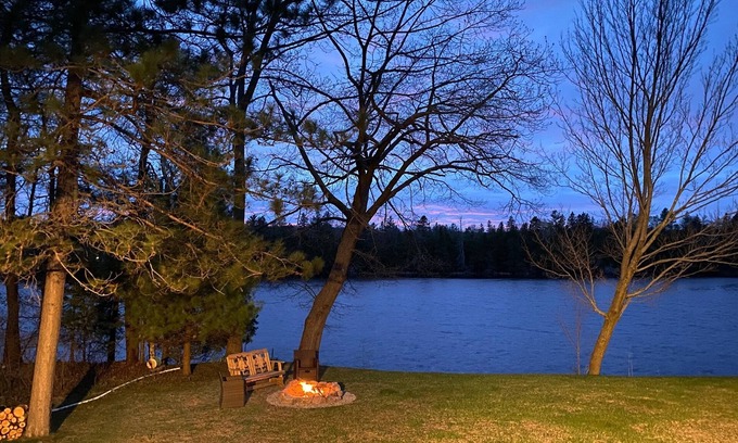 Crivitz Casa | Your Northwoods Waterfront Getaway