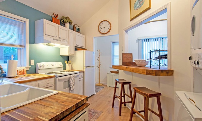 Bluemont Cabina | Your Peaceful Getaway in the Blue Ridge.