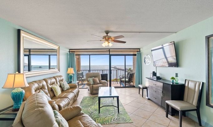 Rockport Condominio | Your Rockport escape awaits at Pier Pleasure
