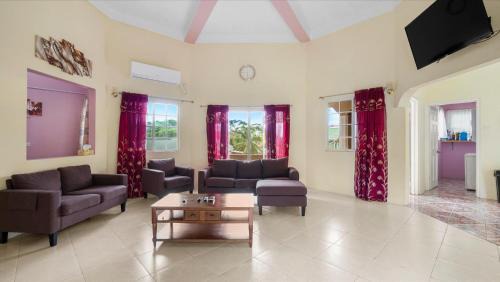 Morne Rouge Apartamento | Your roomy comfortable place K4