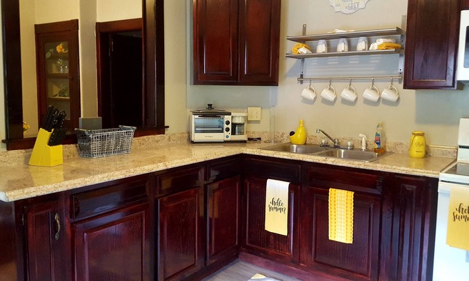 Wells River Apartamento | Su hogar soleado lejos de casa