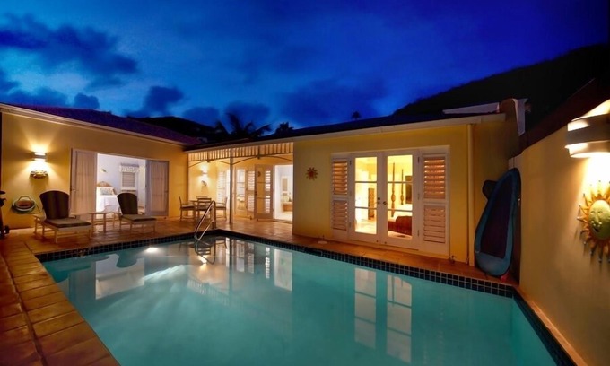Slob Villa | Su propia piscina privada w / esta villa!